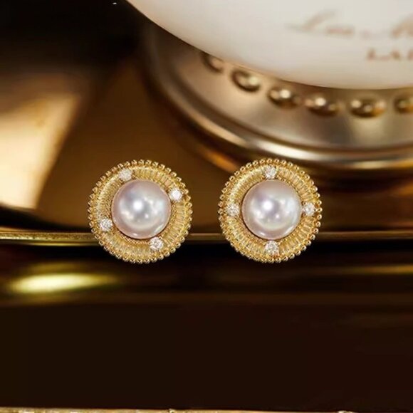 New 18K Yellow Gold French Vintage Pearl Stud Earrings - Picture 2 of 5